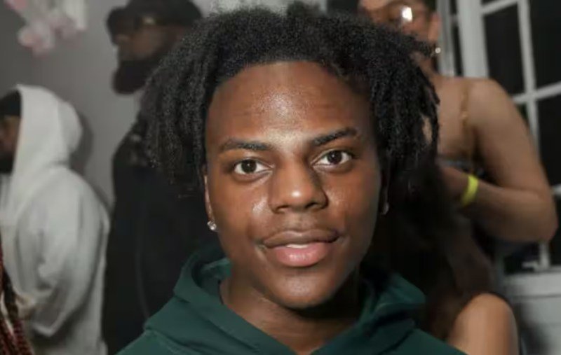 IShowSpeed Narrowly Avoids Crash During Distracted Livestream