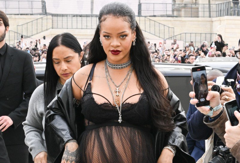 Fact Check: Is Rihanna Pregnant With Baby No. 4? The Truth Behind The Viral LAX Photo
