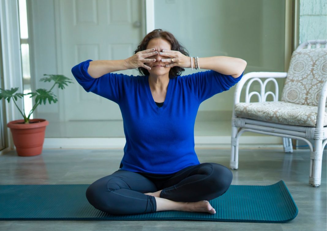 Want Better Eyesight? Try These Simple Yoga Eye Exercises To Reduce Strain And Improve Eye Comfort