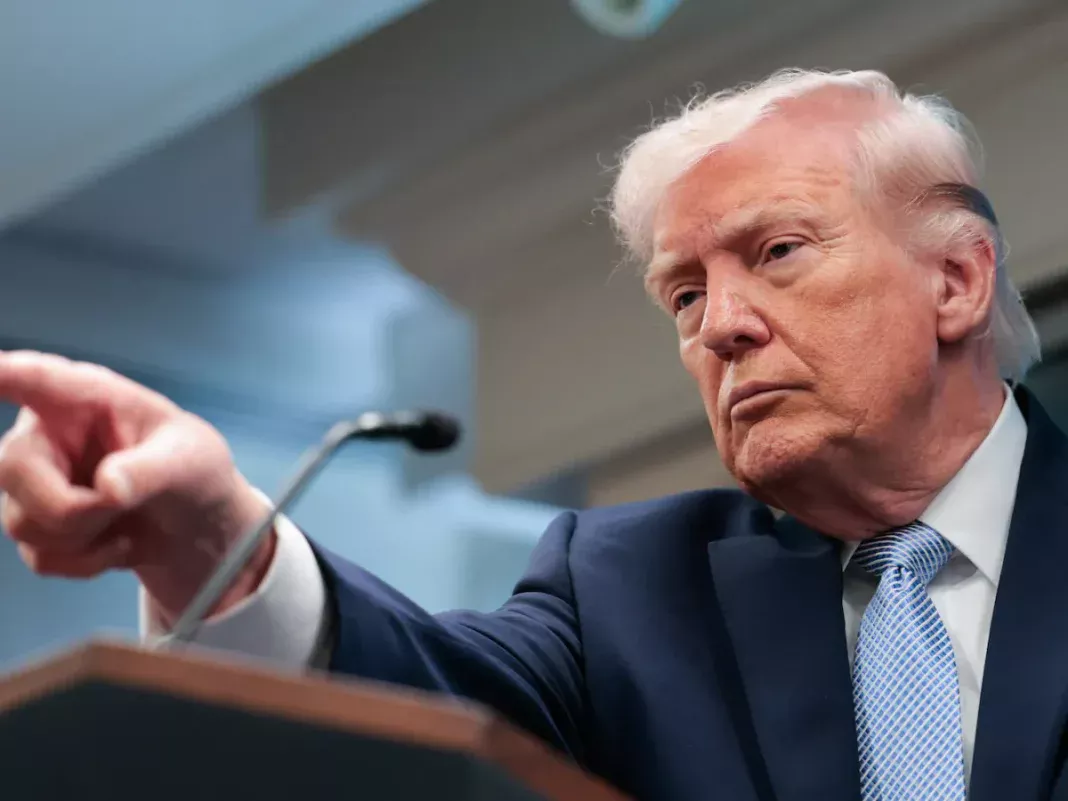 US-Iran Ceasefire: Trump Signals Talks, Issues Trade Threat