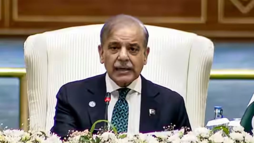 Pakistan Imposes ‘Smart Lockdown’ Amid Fuel Crisis