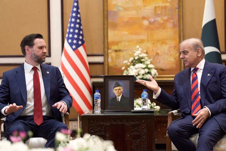 ‘Excessive Demands’ Over Strait Of Hormuz Stall US-Iran Talks In Pakistan