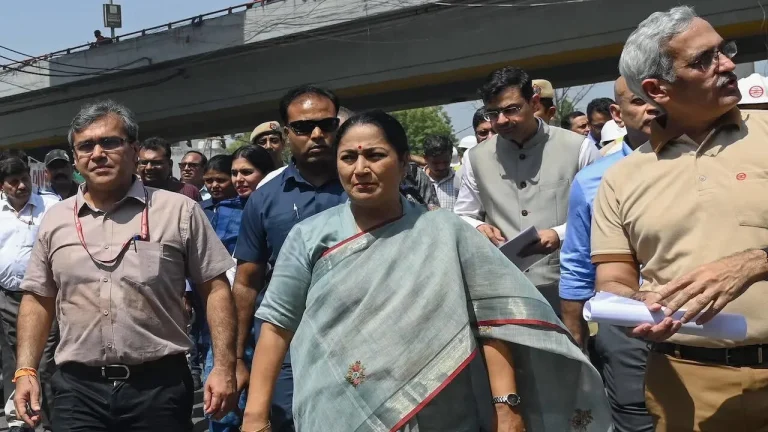 Delhi Heatwave: CM Rekha Gupta Orders 1–4 PM Work Break, Water Facilities Expanded Across City