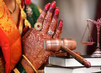 From Divorce To Dowry Complaints: 6 Important Legal Rights Every Married Woman In India Should Know From Divorce To Dowry Complaints: 6 Important Legal Rights Every Married Woman In India Should Know
