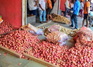 India’s Wholesale Inflation Jumps To 8.3% In April, Fuel Prices Trigger Sharpest Rise Since 2022