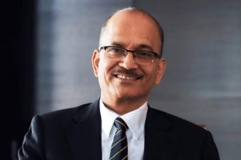 What Is The Background Of Infosys's New Non-Executive Vice Chairman Nitin Paranjpe