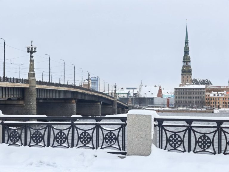 Latvia Weather Update: Rain, Storms, And Warming Trends Ahead