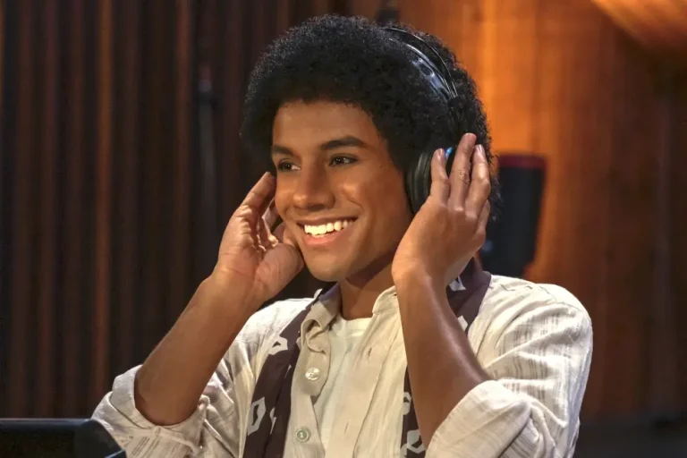 Michael Jackson Biopic Becomes First Music Film To Cross ..