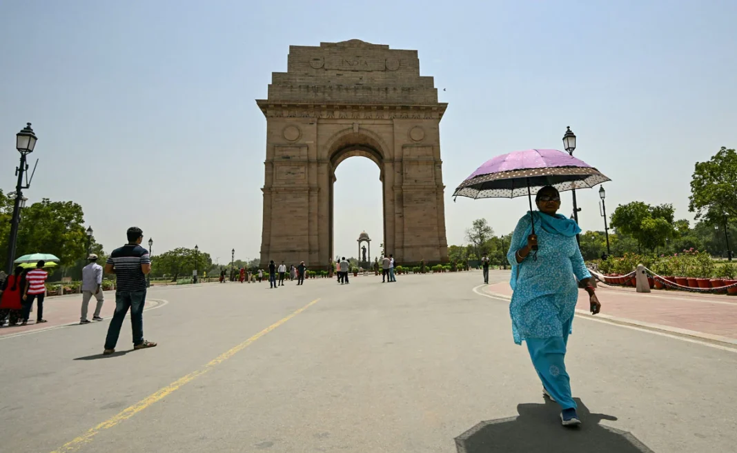 Delhi Records Warmest May Night In 14 Years As Heatwave Intensifies