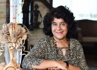 Retail Investors Should Stay Invested But Avoid Going ‘All In’ On Equities, Says Devina Mehra Retail Investors Should Stay Invested But Avoid Going ‘All In’ On Equities, Says Devina Mehra