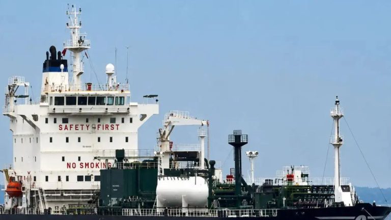 LPG Tanker Carrying 20,000 Tonnes Arrives At Kandla Port
