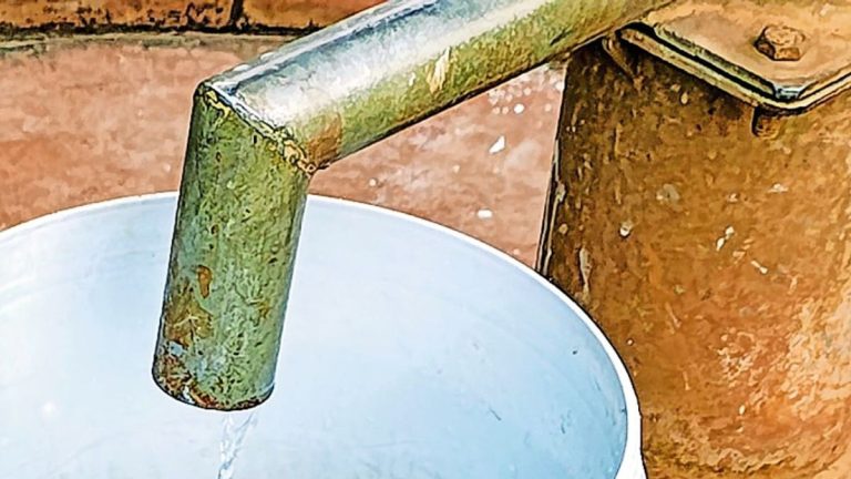 Chhattisgarh to Set Up 113 Handpumps in Pahadi Korva Areas