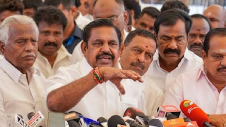 AIADMK Crisis Deepens As 3 MLAs Quit, Back Vijay Government