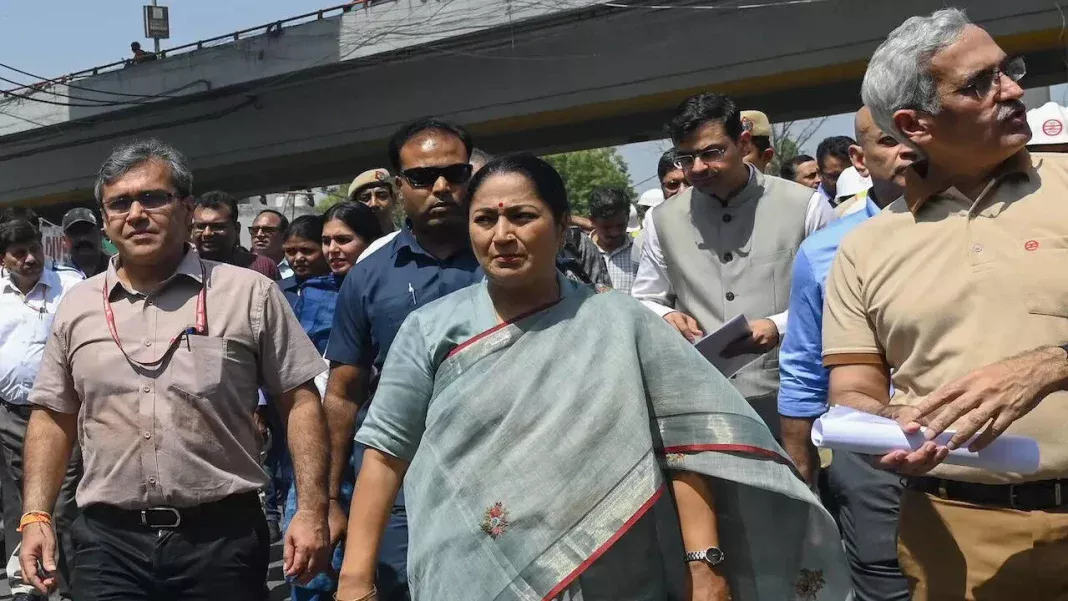 Delhi Heatwave: CM Rekha Gupta Orders 1–4 PM Work Break, Water Facilities Expanded Across City