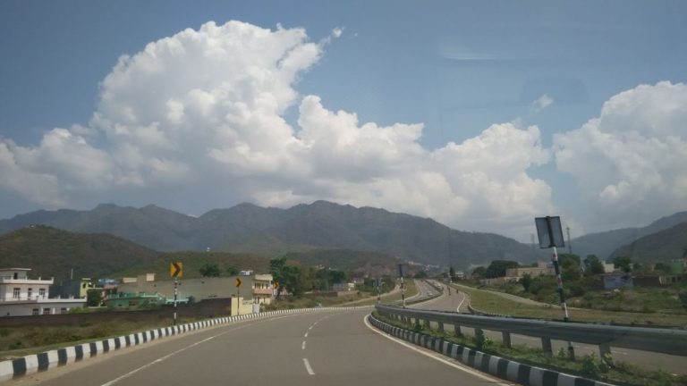 Delhi To Nepal In Just 8 Hours? Uttar Pradesh’s New Expressway Could Transform Road Travel