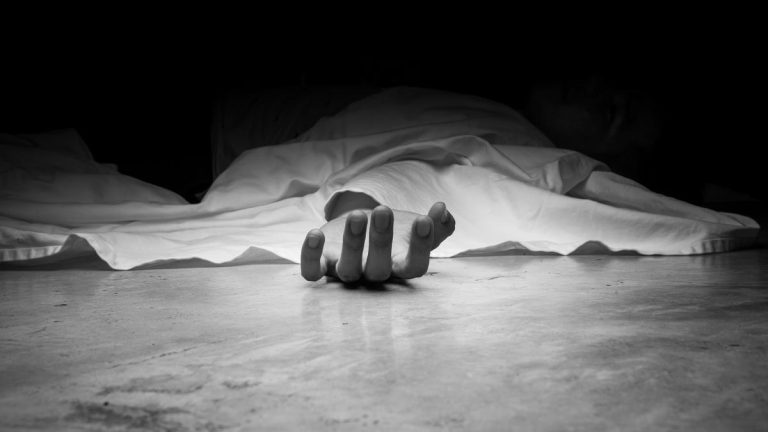 Woman Found Dead Under Suspicious Circumstances in UP’s Deoria, Husband Detained