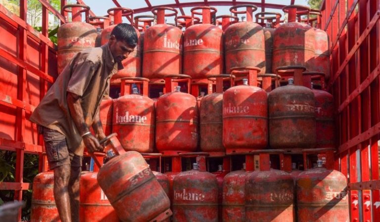 LPG Price Hike: Gas Cylinders' New Price For May 2026