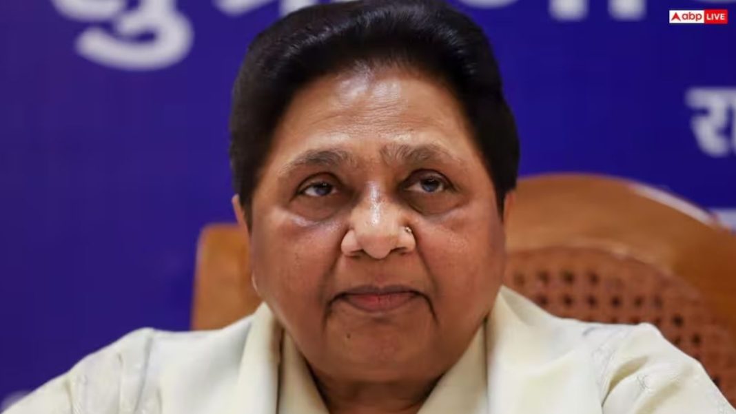 Congress Leaders Return Without Meeting Mayawati At Her Residence