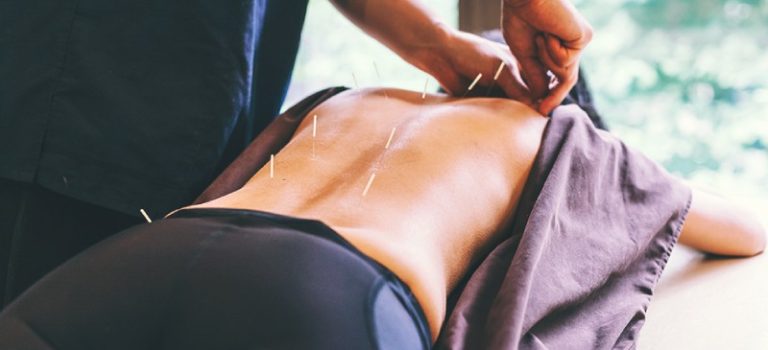 Spine Surgeon Shares Practical Tips To Manage Ankylosing Spondylitis Symptoms Better