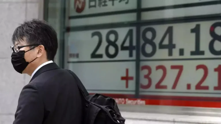 Asia-Pacific Markets Fall As Rising US Bond Yields, Oil Prices And Iran Tensions Shake Investor Sentiment