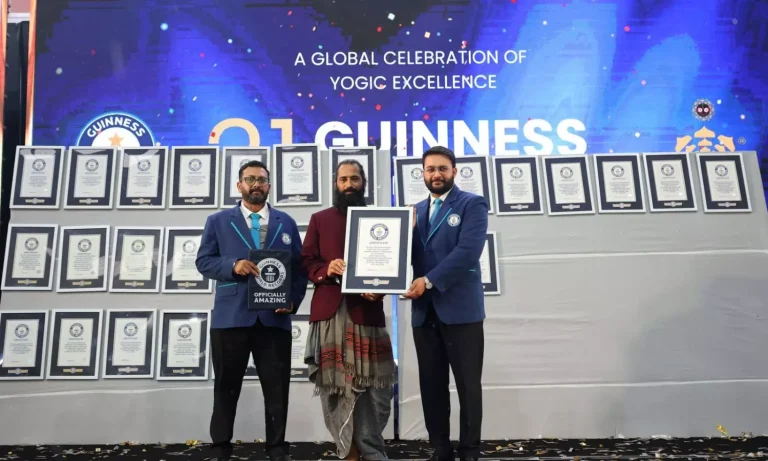 Akshar Yoga Kendraa Creates History With 21 Guinness World Records In Yogasanas