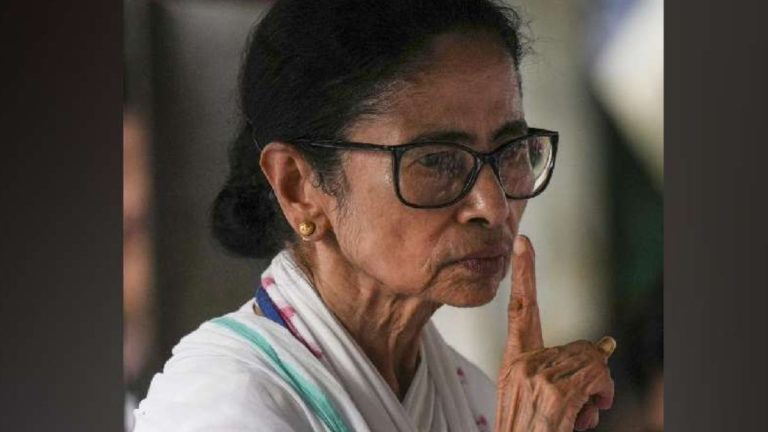CID Officials Visit Mamata Banerjee's Kalighat Office Amid Probe