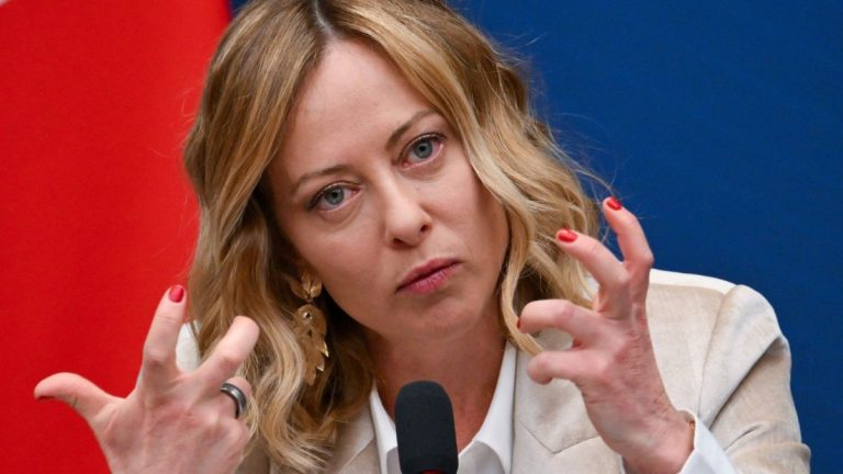 Giorgia Meloni Weighs Early Polls Amid Political Pressure