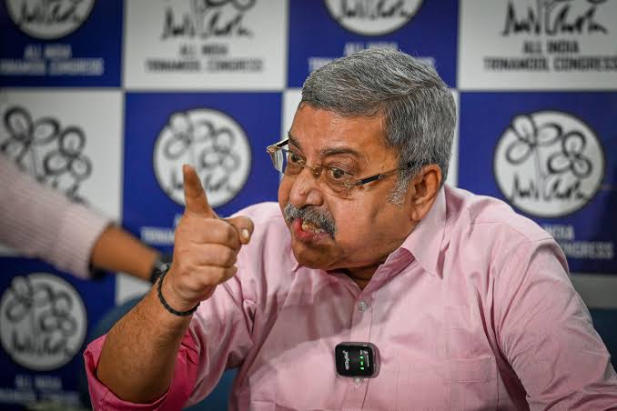 ‘I Will Stand With Mamata’: Kalyan Banerjee Softens Stance on Abhishek, Targets Rebel TMC MPs