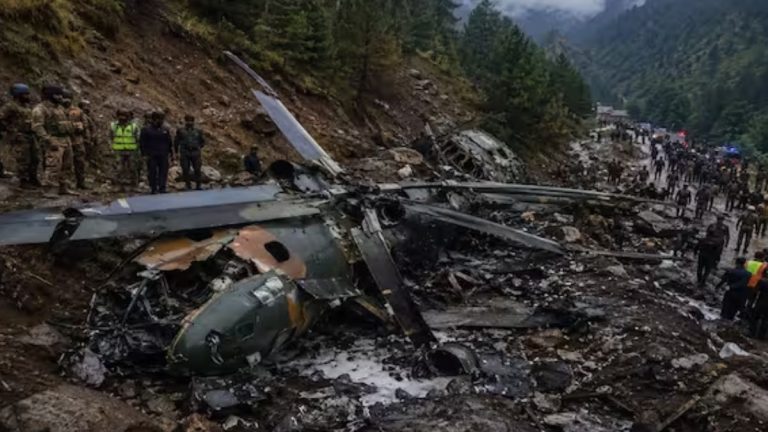 Pakistan Army Mi-17 Crash Kills Soldiers In Neelum Valley