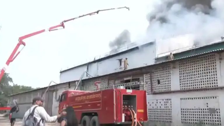 Massive Fire Erupts At Cold Storage In Lucknow