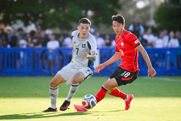 Mexico Crushes Serbia 5-1 In Dominant World Cup Warm-Up Victory