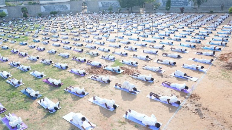Over 4,000 Inmates Join Yoga Day Session At Bengaluru Central Prison