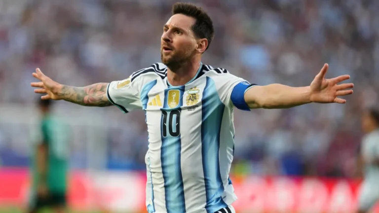 Ronaldo Calls Lionel Messi the Greatest Footballer Of All Time After World Cup Hat-Trick