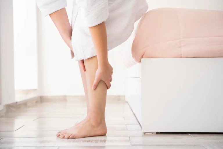 7 Simple Exercises To Improve Blood Circulation In Your Lower Legs And Reduce Swelling Naturally