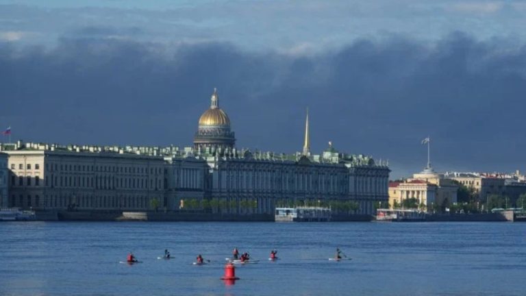 Ukrainian Drones Strike St Petersburg As Russia Hosts Major Economic Forum
