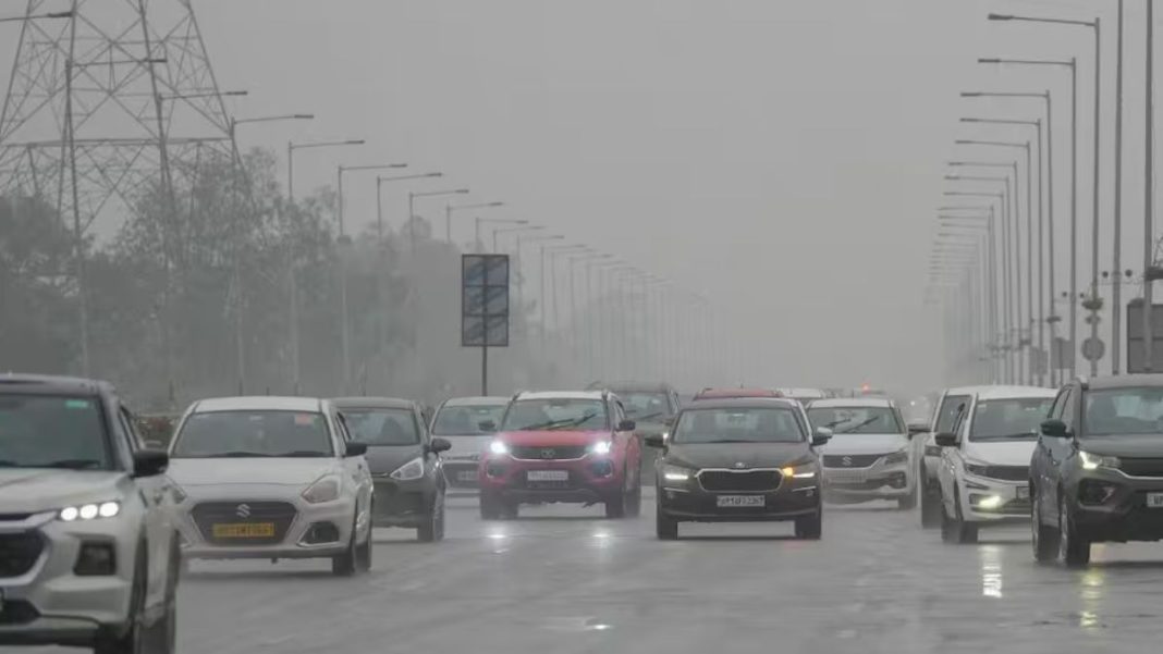 Cloudy Week Ahead For Delhi As IMD Predicts Heavy Rain In Bengal
