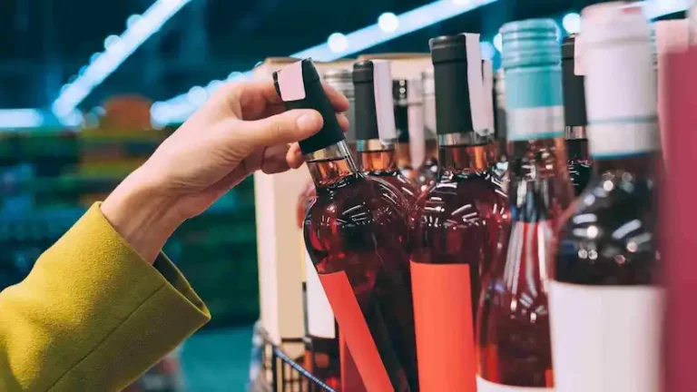 Ladakh Eases Liquor Rules, Allows Homestays To Serve Alcohol Under New Excise Policy