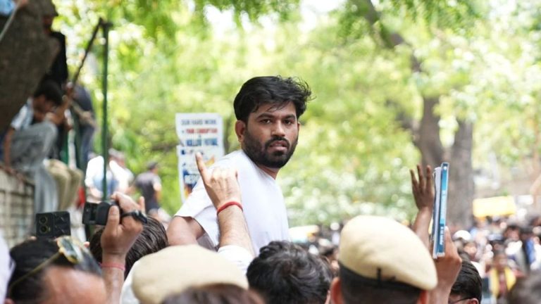Abhijeet Dipke Warns Of Nationwide Protest