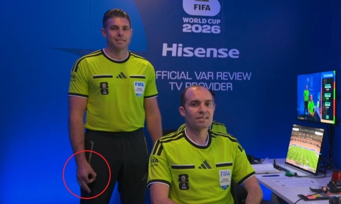 FIFA Clears VAR Official Shaun Evans After World Cup Hand Gesture Probe