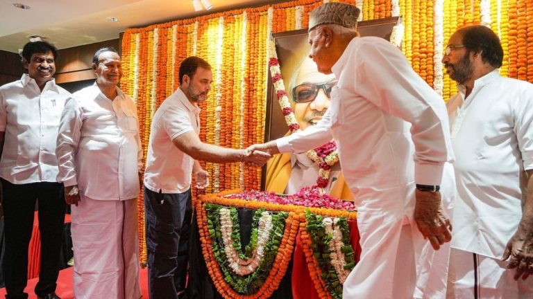 Rahul Gandhi Pays Tribute To Karunanidhi On Birth Anniversary