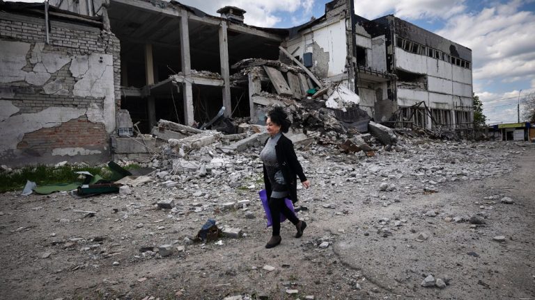 Ukraine Seeks Talks As Russia Intensifies Attacks