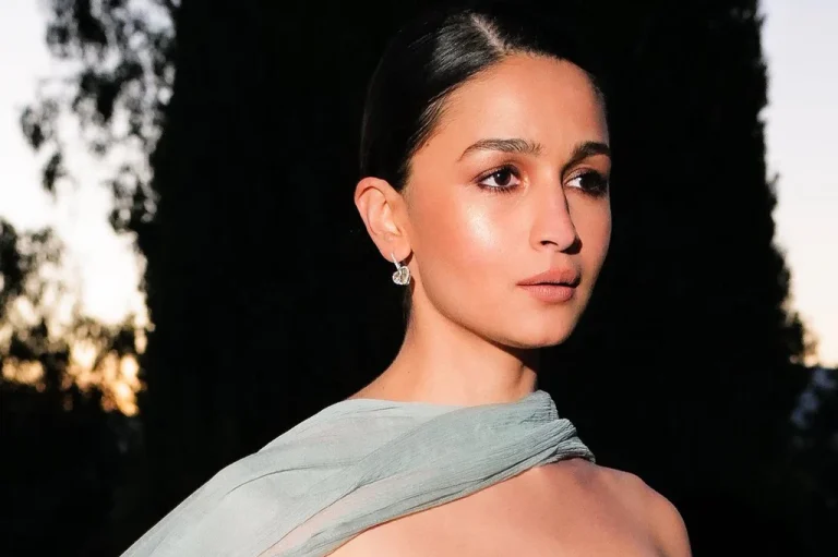 Alia Bhatt Backs NEET Protesting Students, Pens Emotional Note