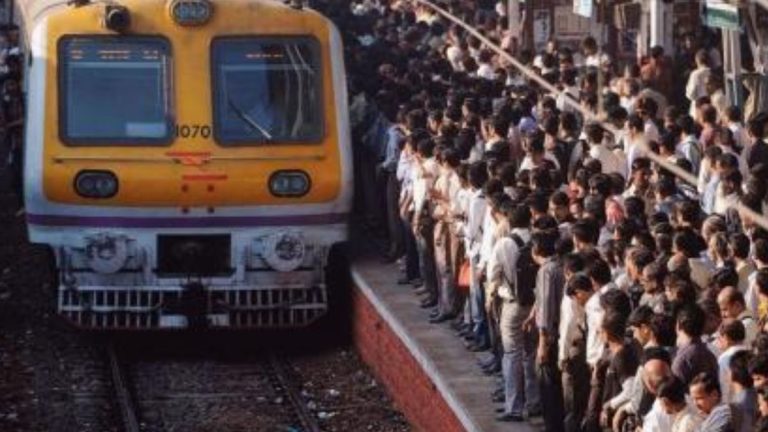 Borivali Monkey Incident Slows Mumbai Local Services