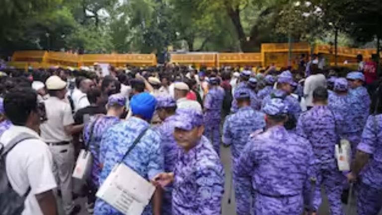 Delhi Police Refute Lathi-Charge Reports During 'Sansad Chalo' Protest