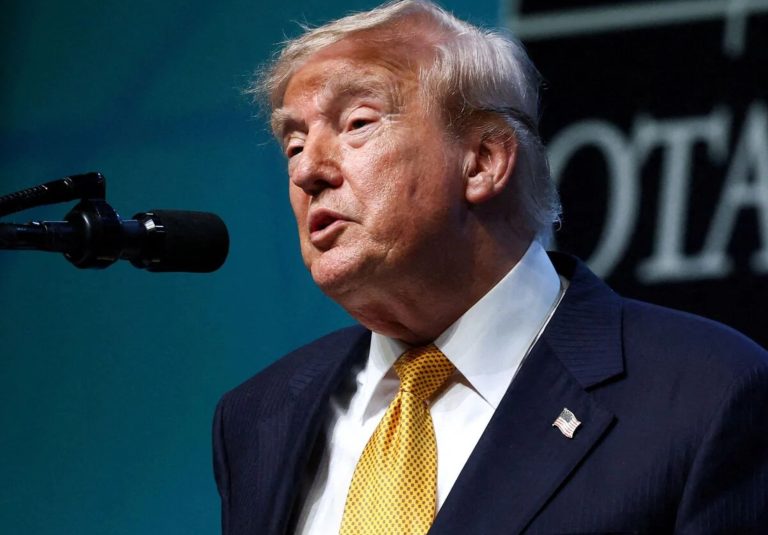 "Bomb Them" Trump Says He Ordered Massive Retaliation If Iran Assassination Attempt Succeeds