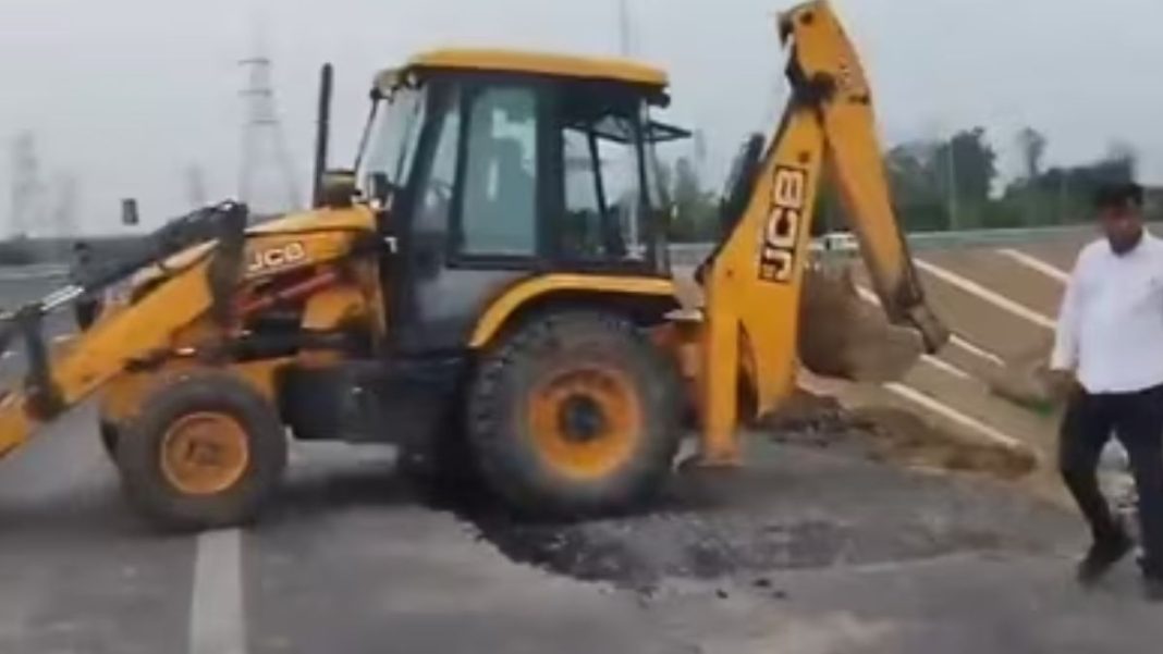 Ganga Expressway Link Road Damaged 2 Months After Inauguration