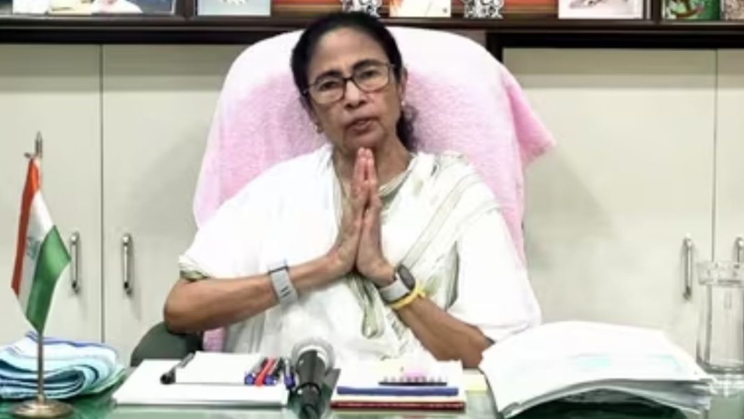 'I'll Live to See Your End': Mamata Banerjee Hits Out at BJP During TMC Crisis