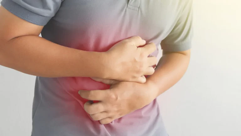 Monsoon Food Poisoning: 15 Hidden Risk Factors You Should Know And How To Stay Safe