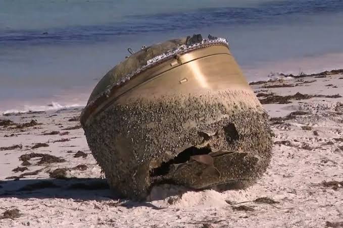'Space Balls' in Australia: Mysterious Silver Spheres Wash Up On Queensland Beach, Prompting Probe